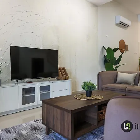 Cozycrest & Spacious 4Br Landed House @Kotasyahbandar I Housing Malacca Exterior photo