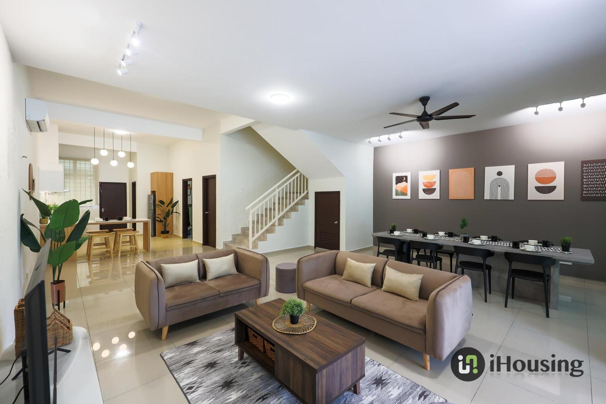 Cozycrest & Spacious 4br Landed House @kotasyahbandar I Housing *