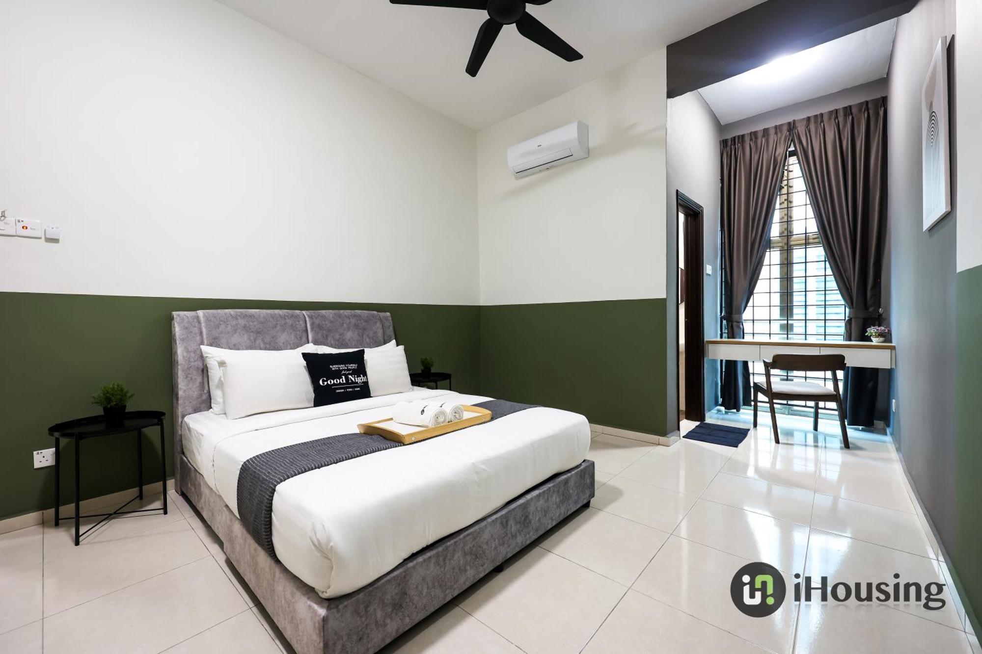 Holiday home Cozycrest & Spacious 4br Landed House @kotasyahbandar I Housing